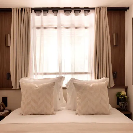 Chic A C - 2bdr 6p - Faubourg S Denis