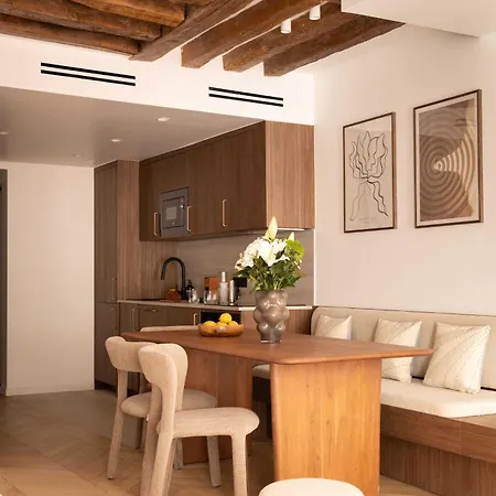 Chic A C - 2bdr 6p - Faubourg S Denis * باريس