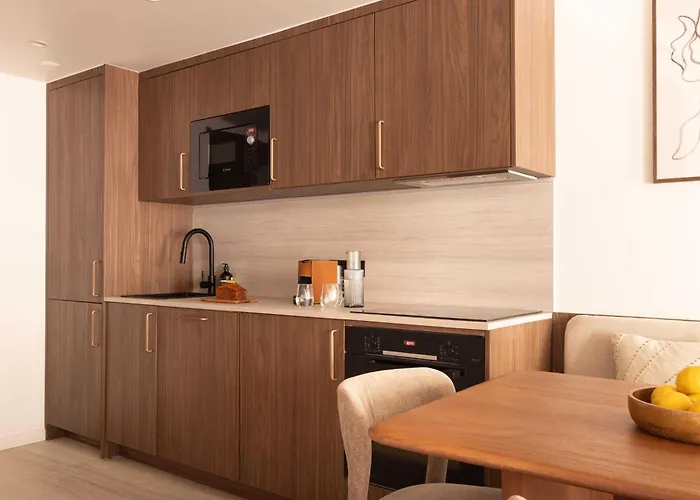 Chic A C - 2bdr 6p - Faubourg S Denis * Paris